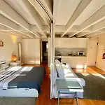 127 Porto - By The Douro