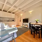 127 Porto - By The Douro