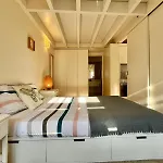 127 Porto - By The Douro